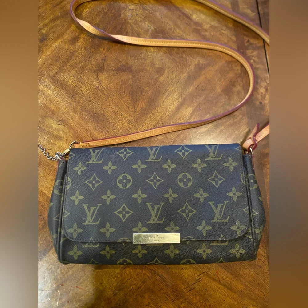 Louis Vuitton Favorite Bag Brown Shoulder MM - Picture 1 of 13